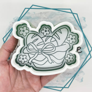 *NEW RELEASE* Bread Basket Freshie Mold