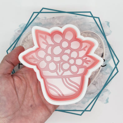 *NEW RELEASE* Retro Flower Pot Freshie Mold