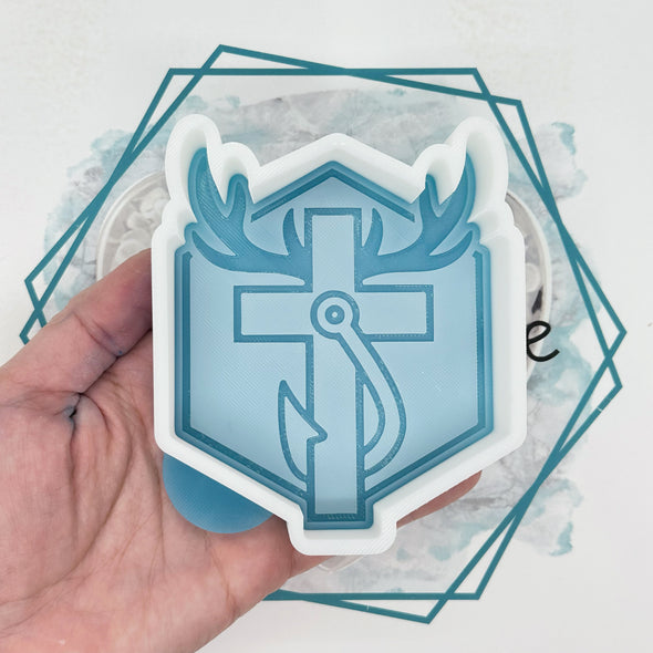 *NEW RELEASE* Hunting Fish Cross Freshie Mold