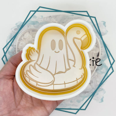 *NEW RELEASE* Flamingo Pool Float with Ghost Freshie Mold