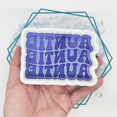 Auntie Retro Font Freshie Mold