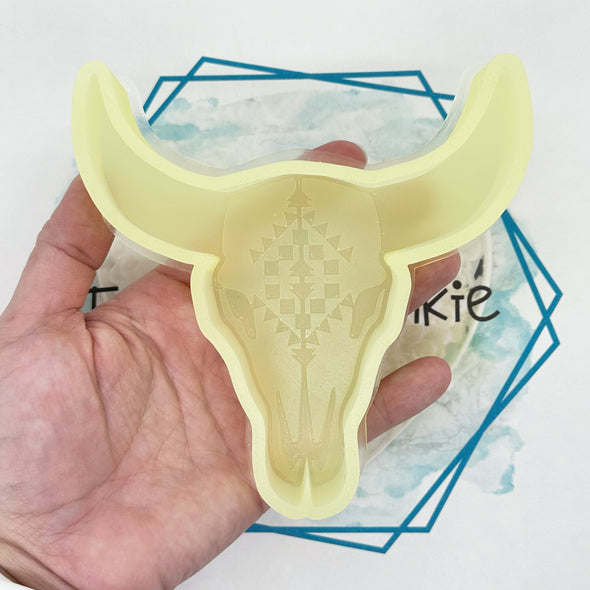 *NEW RELEASE* Cow Skull Freshie Mold