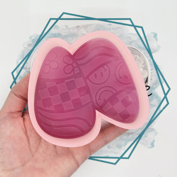 *NEW RELEASE* Groovy Candy Corn Freshie Mold