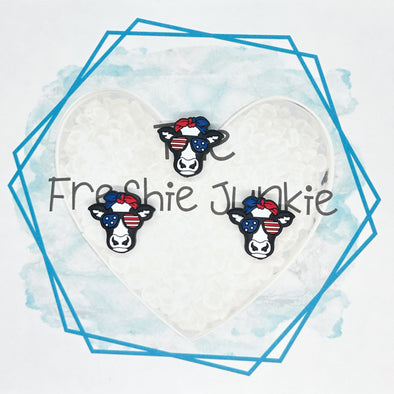 Patriotic Cow Silicone Focal Bead